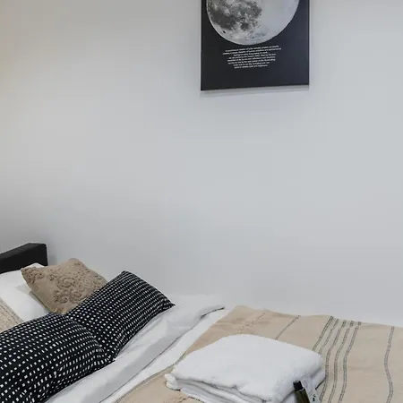 Apartman Neuf Porte De Saint Cloud 16 - 4p